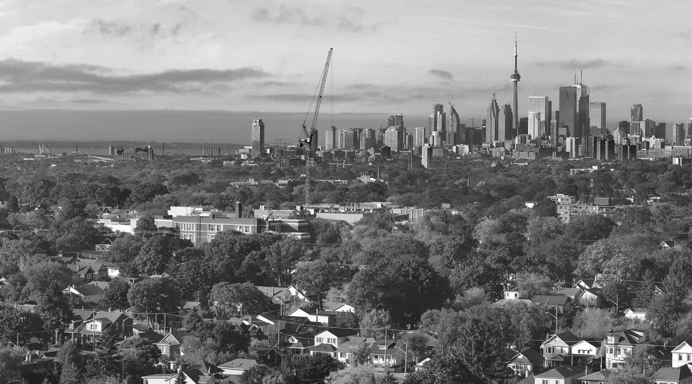 1881 Steeles Avenue West Condos – image 4