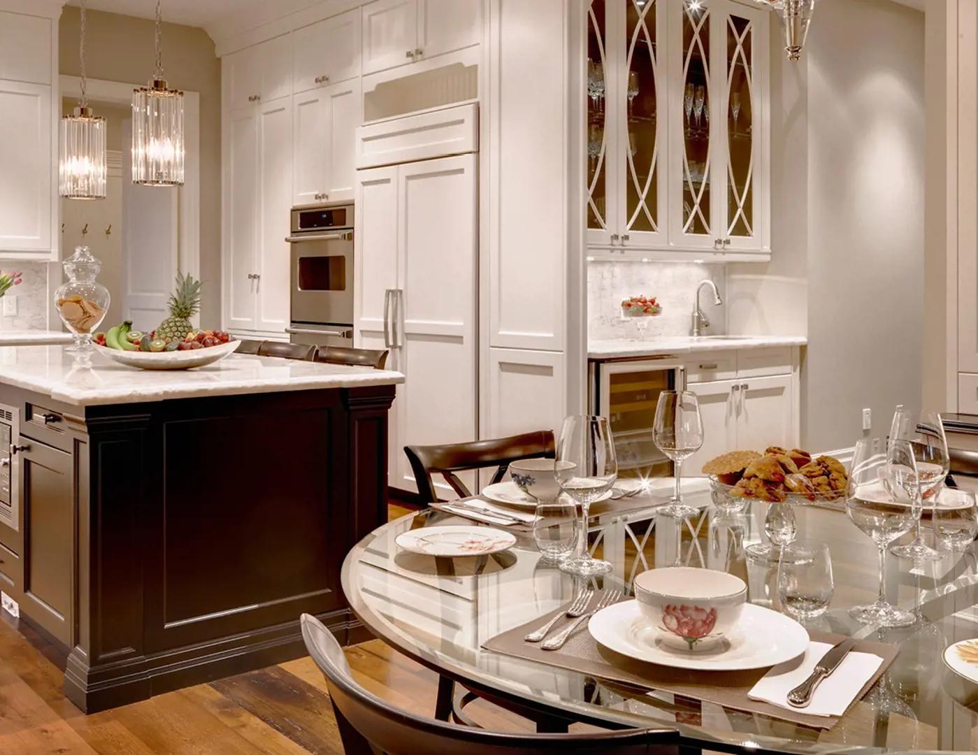 Churchill Collection in Forest Hill – image 4