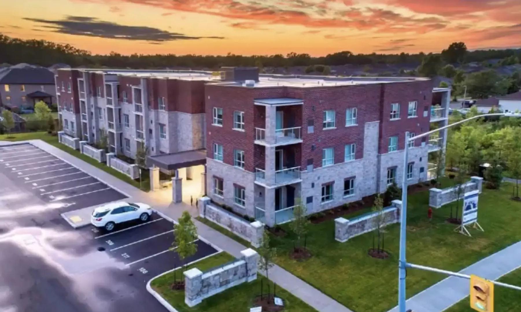 Mapleview Terrace Condominiums – image 2